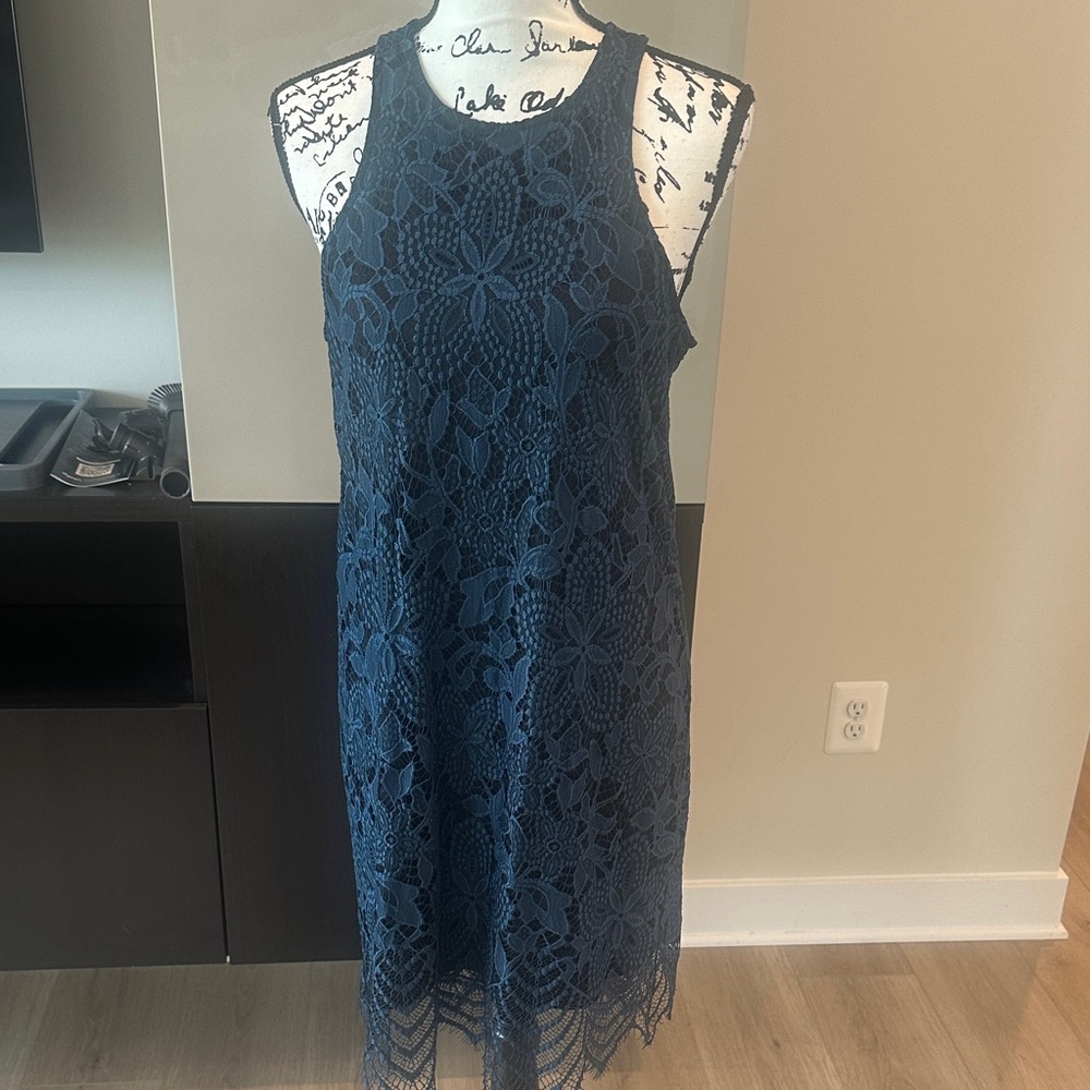 Express Navy Lace MIDI Dress SIZE MEDIUM